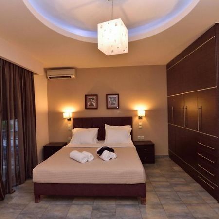 Gonis Suites ปาไลโอโกรา ภายนอก รูปภาพ