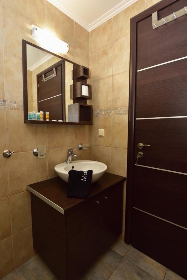 Gonis Suites ปาไลโอโกรา ภายนอก รูปภาพ